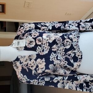Gorgeous floral top in navy blue, long sleeves, adjustable waist line